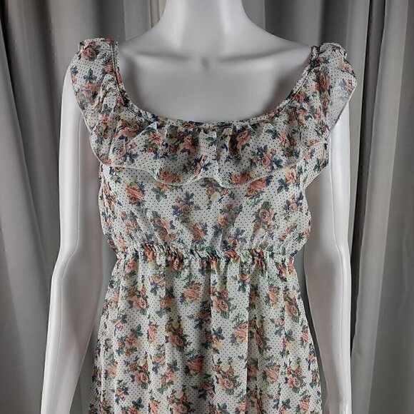 Rue21 Women's White, Blue, Green Floral Print Open Back Mini Dress Size M. - Picture 2 of 10